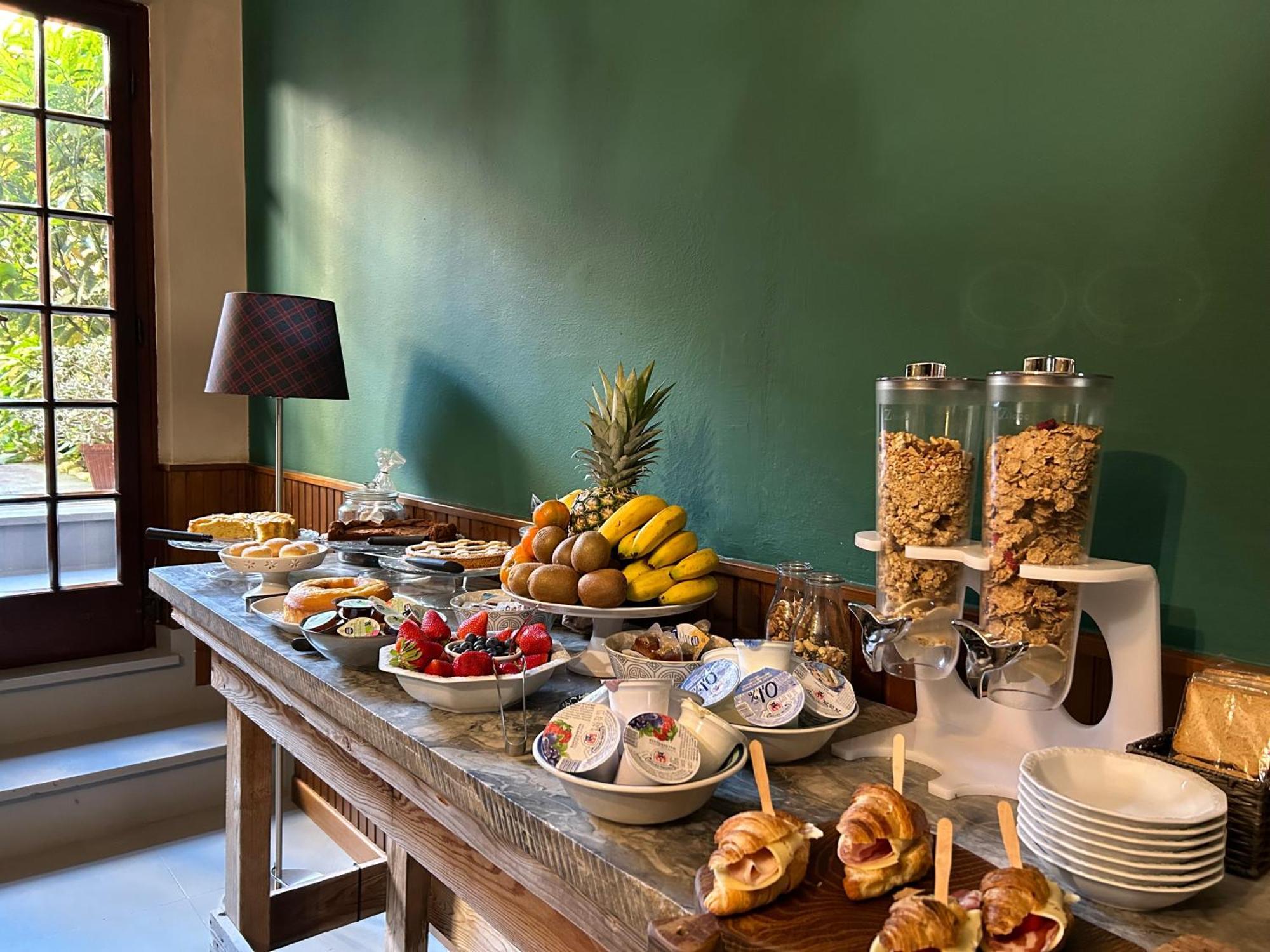 Art Hotel Пьетразанта Экстерьер фото